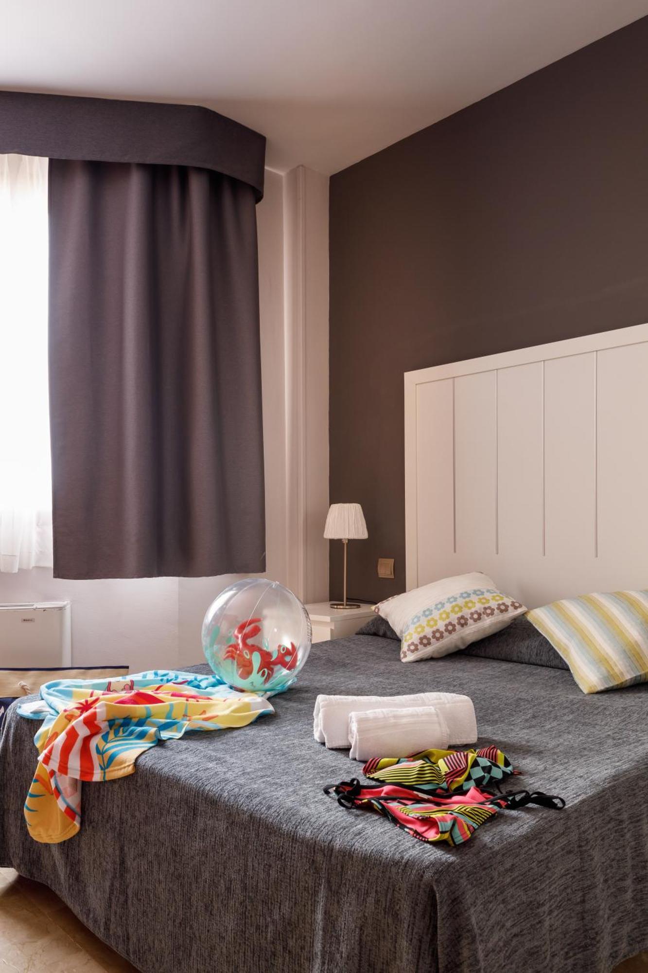 Hotel Alguer L'Ametlla de Mar Ngoại thất bức ảnh
