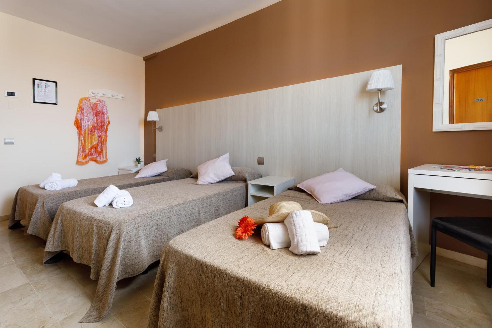 Hotel Alguer L'Ametlla de Mar Ngoại thất bức ảnh
