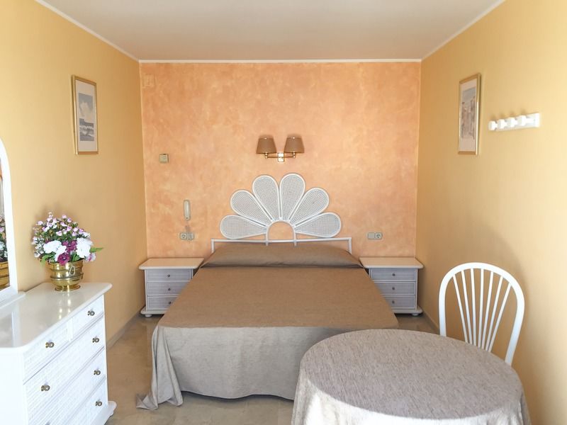 Hotel Alguer L'Ametlla de Mar Ngoại thất bức ảnh