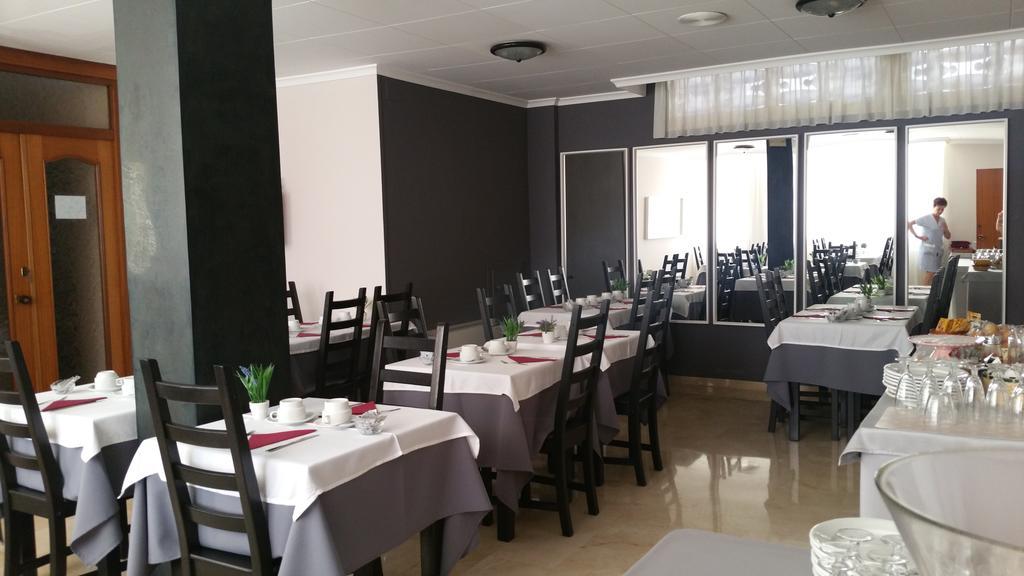 Hotel Alguer L'Ametlla de Mar Ngoại thất bức ảnh